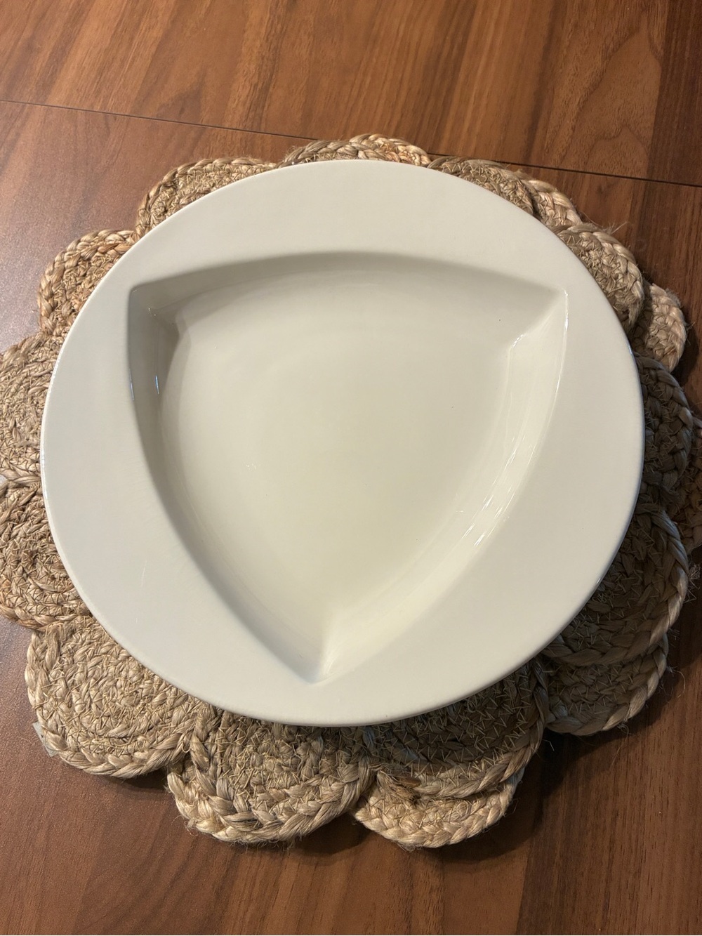 Homer Laughlin triangle pasta bowl